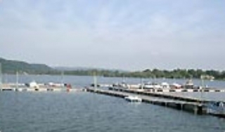 La base a Dormelletto